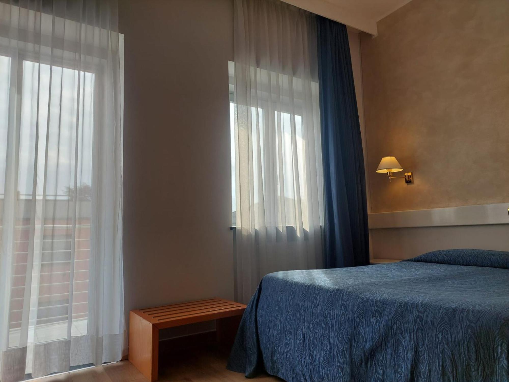 Eurohotel Piacenza Exterior photo