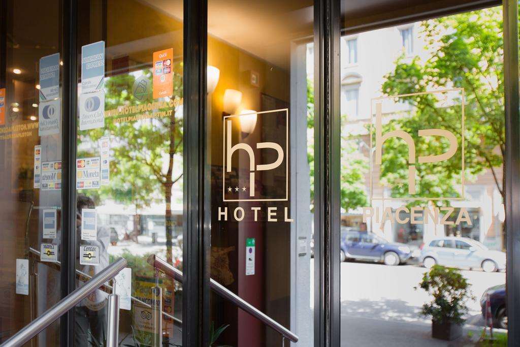 Eurohotel Piacenza Exterior photo